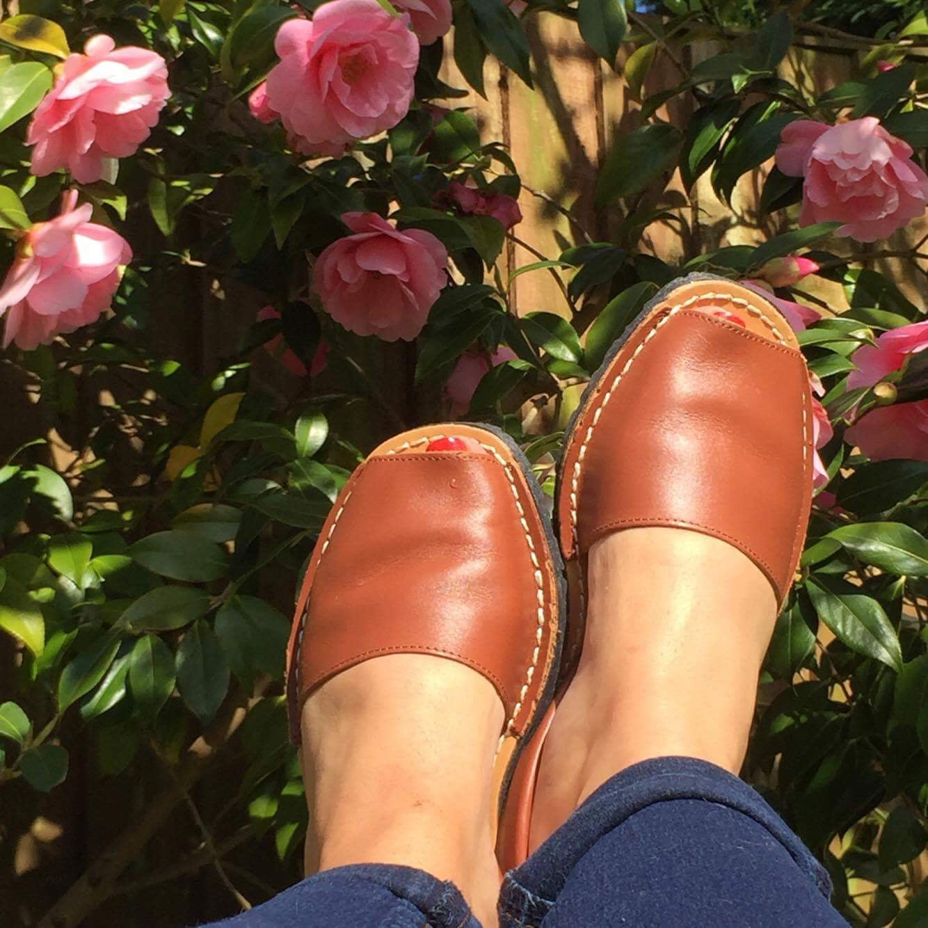 tan leather Spanish avarca ladies sandal